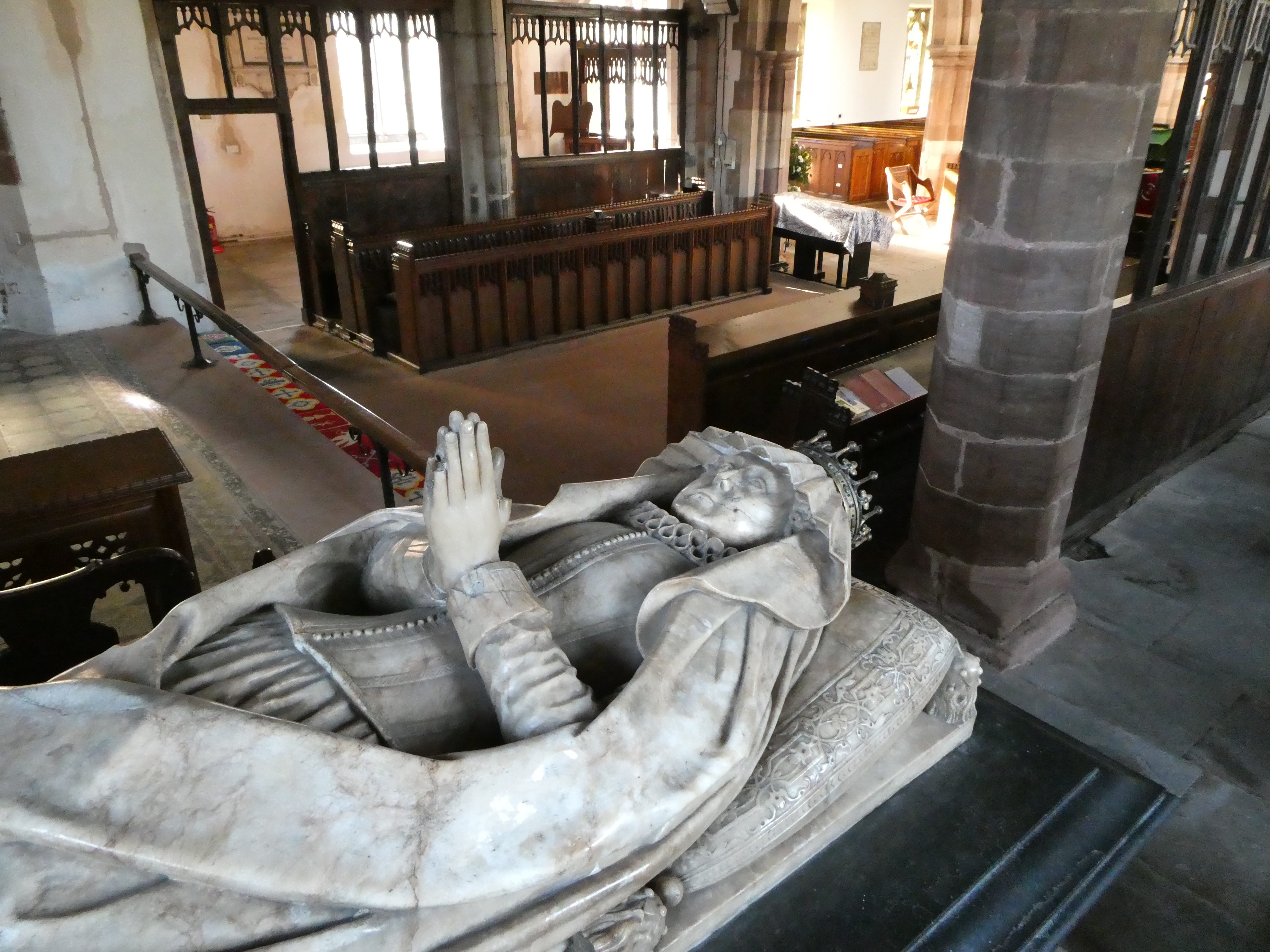 Tomb effigy of Margaret Clifford, Lady Anne's mother, in St Lawrence's Church, Appleby.